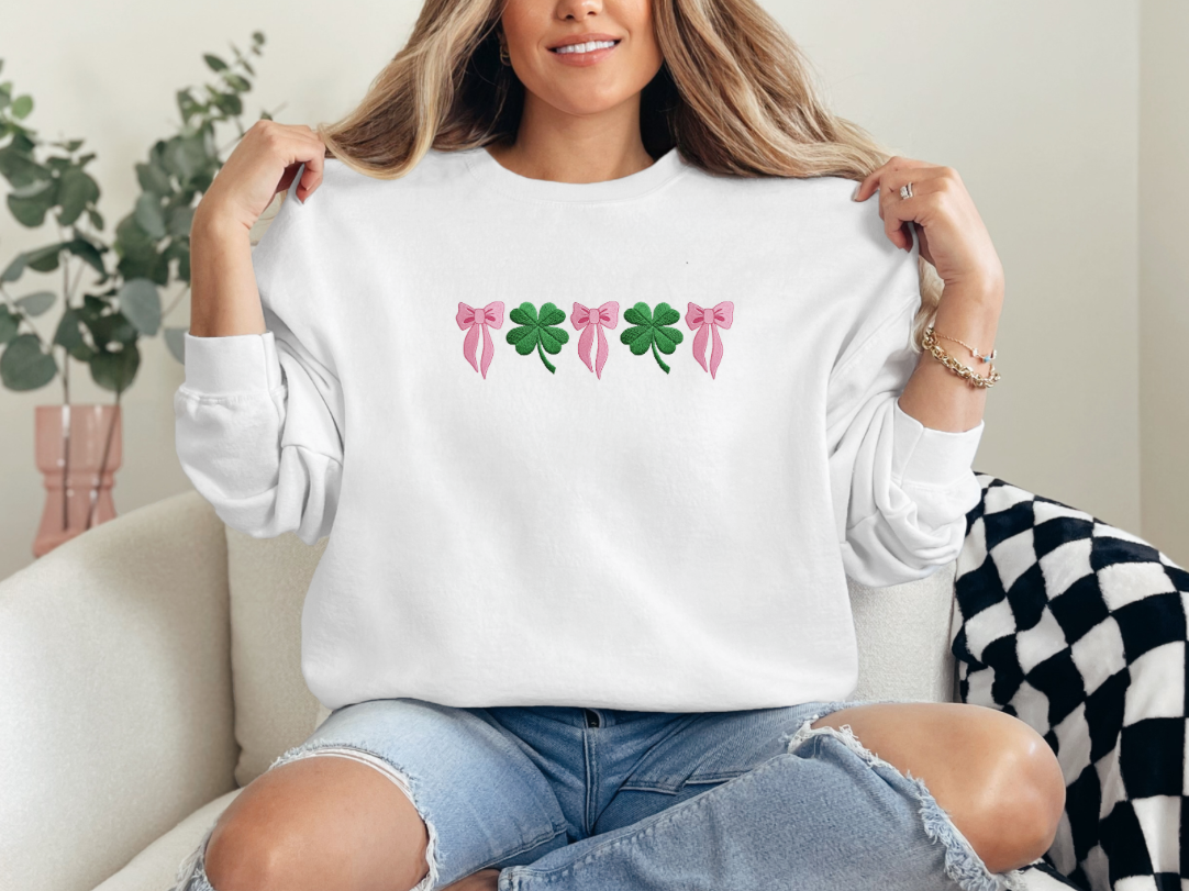 Pink Bows & Clovers